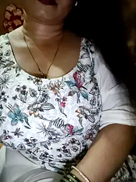 Snapshot of PARI51 chatting on 3, 7, 2026 PARI51 online show from 3, 7, 2026