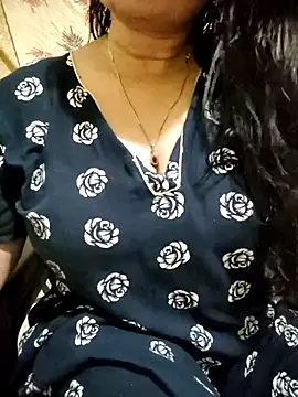 Snapshot of PARI51 chatting on 12, 7, 2026 PARI51 online show from 12, 7, 2026