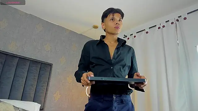 Snapshot of Alejandroo_Montenegro chatting on 25, 3, 2026 Alejandroo Montenegro online show from 25, 3, 2026