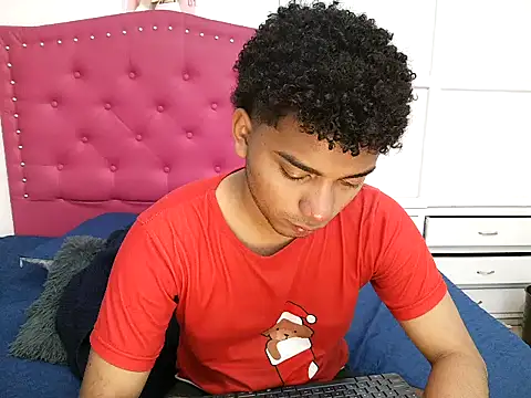 Snapshot of philipsex28 chatting on 27, 2, 2026 philipsex28 online show from 27, 2, 2026