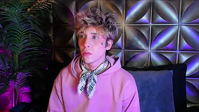 Snapshot of DannyParker_ chatting on 21, 2, 2026 DannyParker online show from 21, 2, 2026