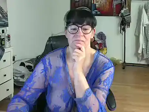 Snapshot of Sylly chatting on 16, 3, 2025 Sylly online show from 16, 3, 2025