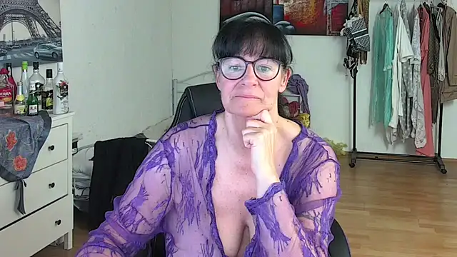 Snapshot of Sylly chatting on 21, 3, 2025 Sylly online show from 21, 3, 2025