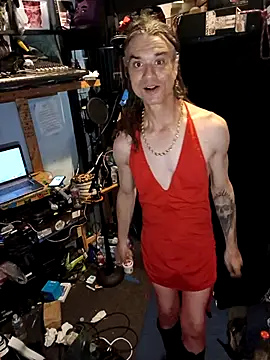 AllucyLu online show from 14, 2, 2026