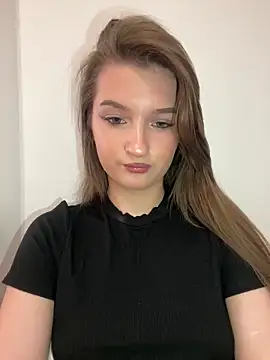 Snapshot of Green_eyes_lady chatting on 8, 5, 2026 Green eyes lady online show from 8, 5, 2026
