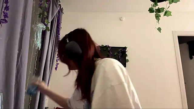 LunaMacky online show from 9, 2, 2026