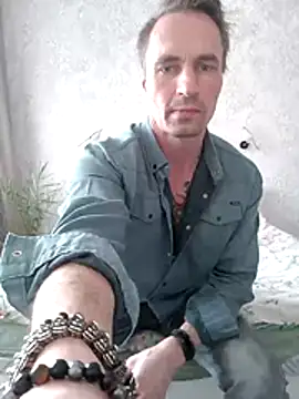 Snapshot of Wargunex chatting on 11, 4, 2026 Wargunex online show from 11, 4, 2026