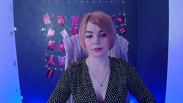 CuttieEmma online show from 2, 4, 2026