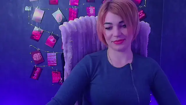 Snapshot of CuttieEmma chatting on 19, 4, 2026 CuttieEmma online show from 19, 4, 2026