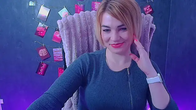 Snapshot of CuttieEmma chatting on 29, 4, 2026 CuttieEmma online show from 29, 4, 2026