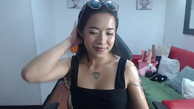 Lynn turner online show from 13, 4, 2026