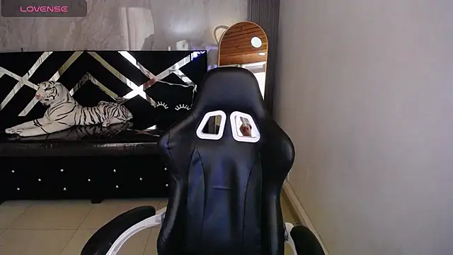 Isabellanoir a online show from 16, 2, 2026