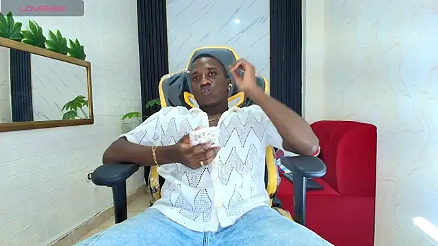 Snapshot of michell_joos chatting on 19, 2, 2026 michell joos online show from 19, 2, 2026