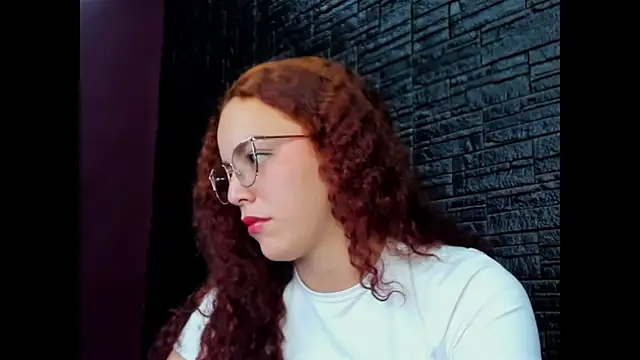 Snapshot of Miss_Dior2 chatting on 1, 4, 2026 Miss Dior2 online show from 1, 4, 2026