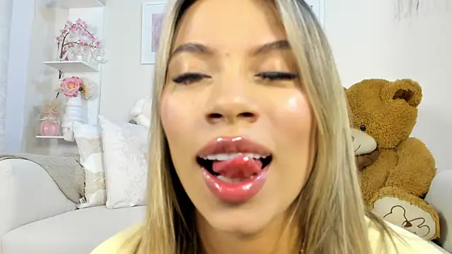 Mia Rosee1 online show from 7, 3, 2026