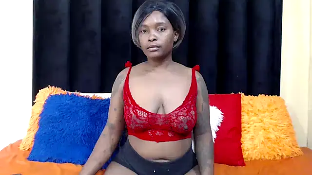 Snapshot of Lavendaxxx chatting on 10, 2, 2026 Lavendaxxx online show from 10, 2, 2026