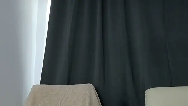 Snapshot of AbellaDesiree chatting on 7, 3, 2026 AbellaDesiree online show from 7, 3, 2026