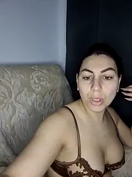 Snapshot of AbellaDesiree chatting on 10, 3, 2026 AbellaDesiree online show from 10, 3, 2026