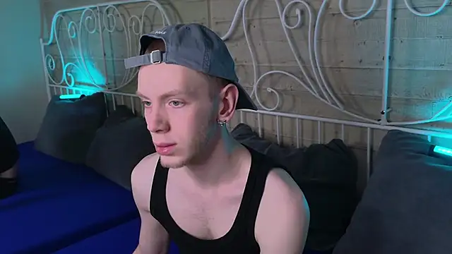 Snapshot of ZidNevil chatting on 11, 2, 2026 ZidNevil online show from 11, 2, 2026