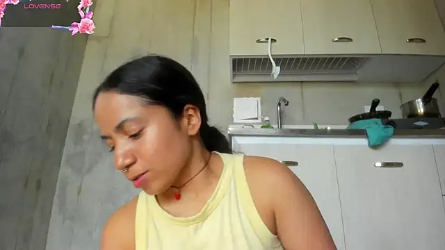 chiarafustox online show from 7, 4, 2026