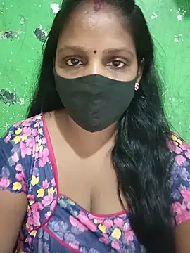 Snapshot of Parul-009 chatting on 13, 6, 2026 Parul-009 online show from 13, 6, 2026