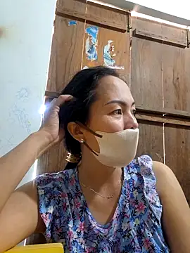 Baby-loveass69 online show from 19, 2, 2026