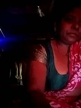 Fetish-Couple2 online show from 16, 4, 2026