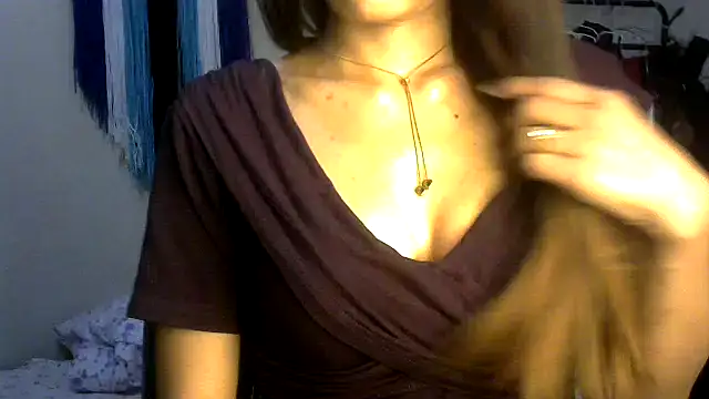 call me babyy online show from 16, 4, 2026