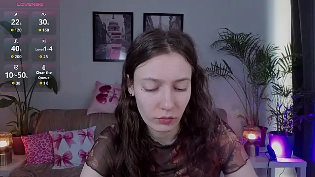 VioletaBloom online show from 20, 2, 2026