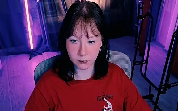 Snapshot of marty_bree chatting on 20, 6, 2026 marty bree online show from 20, 6, 2026
