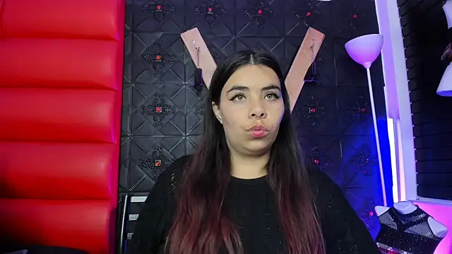 Snapshot of liany_taylor chatting on 4, 2, 2026 liany taylor online show from 4, 2, 2026