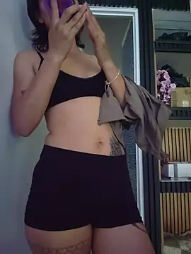 Kitty San xXx online show from 24, 3, 2026