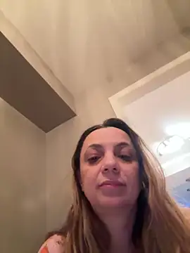 ShyFlameLive online show from 1, 2, 2026