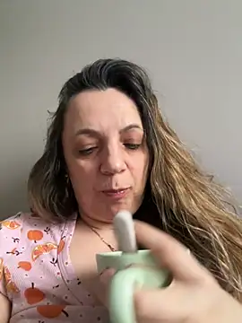 ShyFlameLive online show from 7, 4, 2026