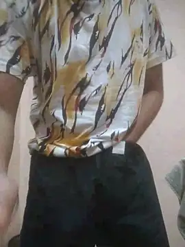 chocolatesboy143 online show from 8, 3, 2026