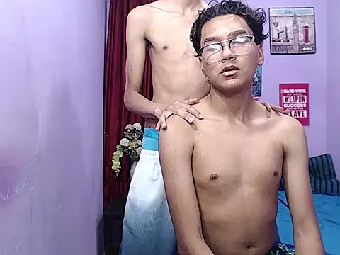 Snapshot of sexys_bigcock_ chatting on 13, 3, 2026 sexys bigcock online show from 13, 3, 2026