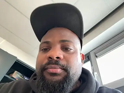 Snapshot of BigCatXLOfficial chatting on 8, 4, 2026 BigCatXLOfficial online show from 8, 4, 2026