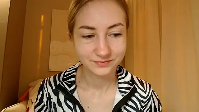 BluueSilk online show from 11, 2, 2025