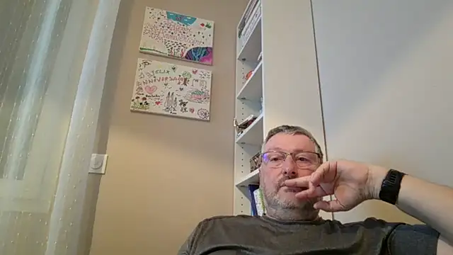 doudou310 online show from 9, 2, 2026