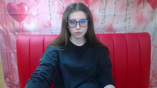 LilianaShine online show from 7, 3, 2026