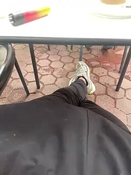 Snapshot of sifoubba91 chatting on 12, 4, 2026 sifoubba91 online show from 12, 4, 2026