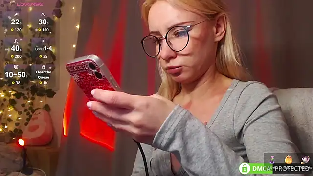 Mia  Jensen online show from 5, 3, 2026