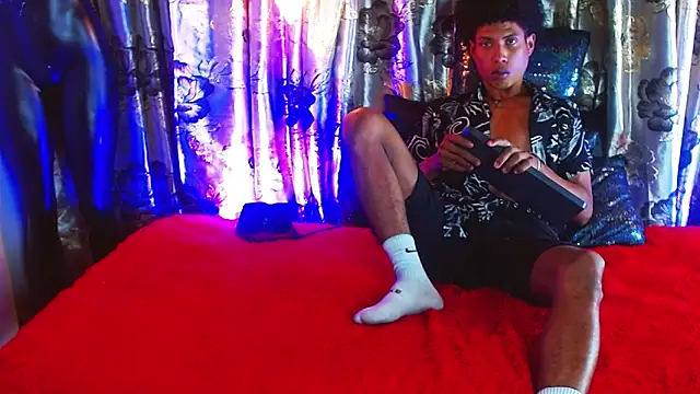 Walkers05 online show from 5, 4, 2026