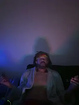 Snapshot of magic_man1085 chatting on 2, 2, 2026 magic man1085 online show from 2, 2, 2026