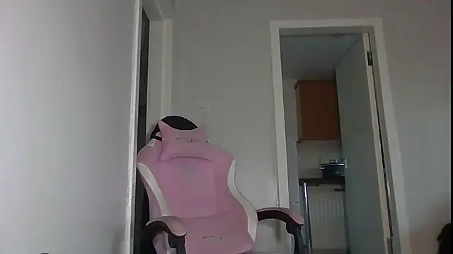 verscub6969 online show from 18, 4, 2026