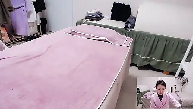 Snapshot of anne2026 chatting on 13, 2, 2026 anne2026 online show from 13, 2, 2026