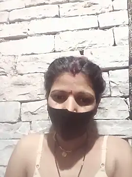 Snapshot of Divya-11431 chatting on 25, 5, 2026 Divya-11431 online show from 25, 5, 2026