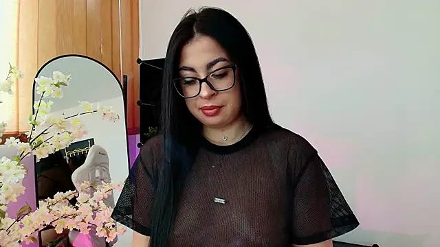 Snapshot of MissyScarlet chatting on 14, 5, 2026 MissyScarlet online show from 14, 5, 2026