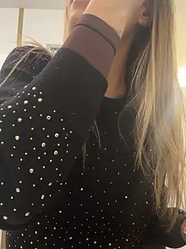 Snapshot of AmeelliaRose chatting on 23, 2, 2026 AmeelliaRose online show from 23, 2, 2026