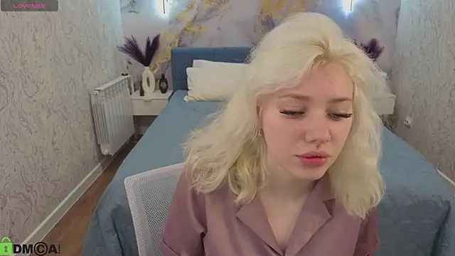 Kate Krose online show from 7, 2, 2026